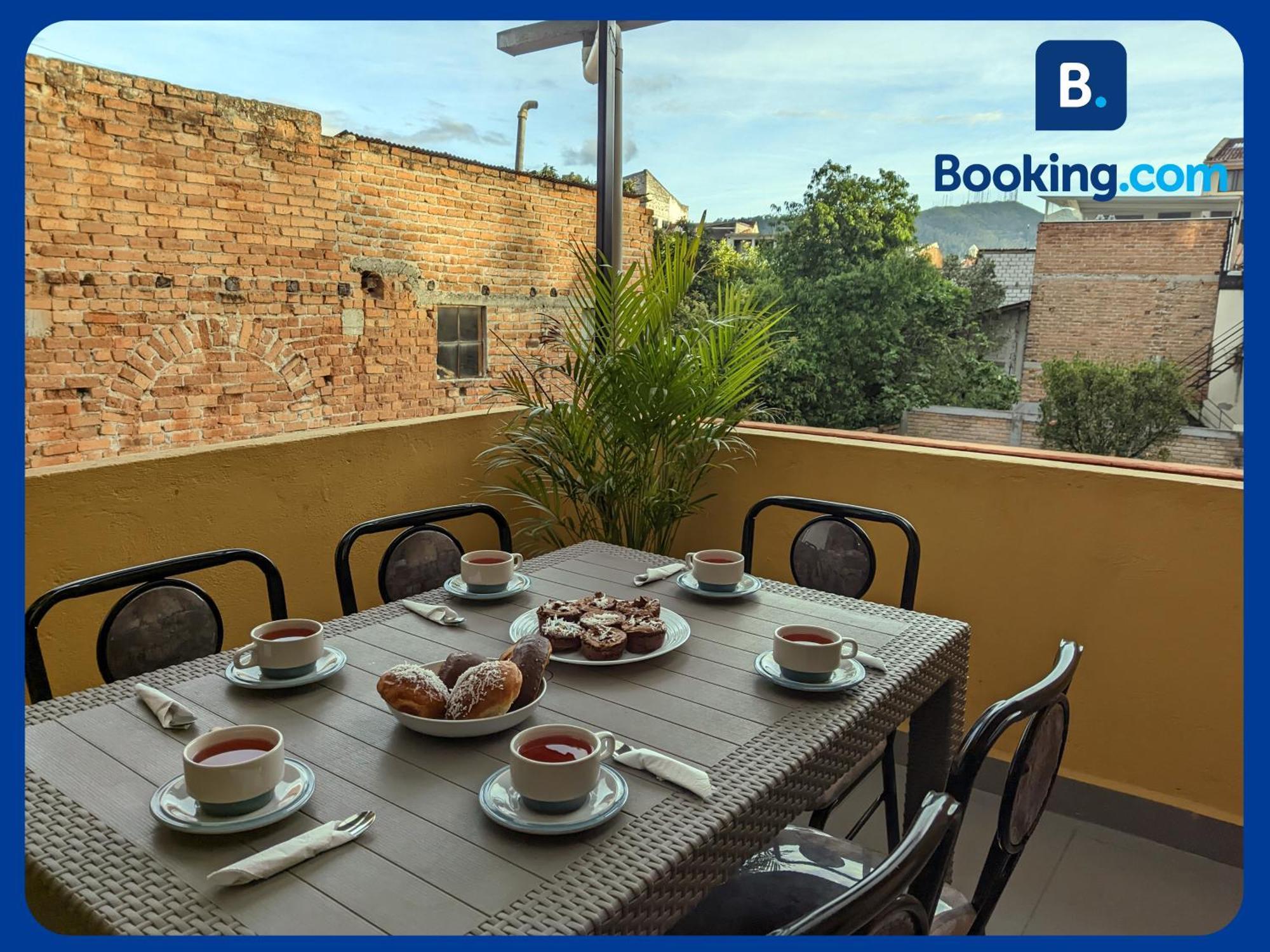 Apartamento Departamento En Centro Historico Cuenca Exterior foto